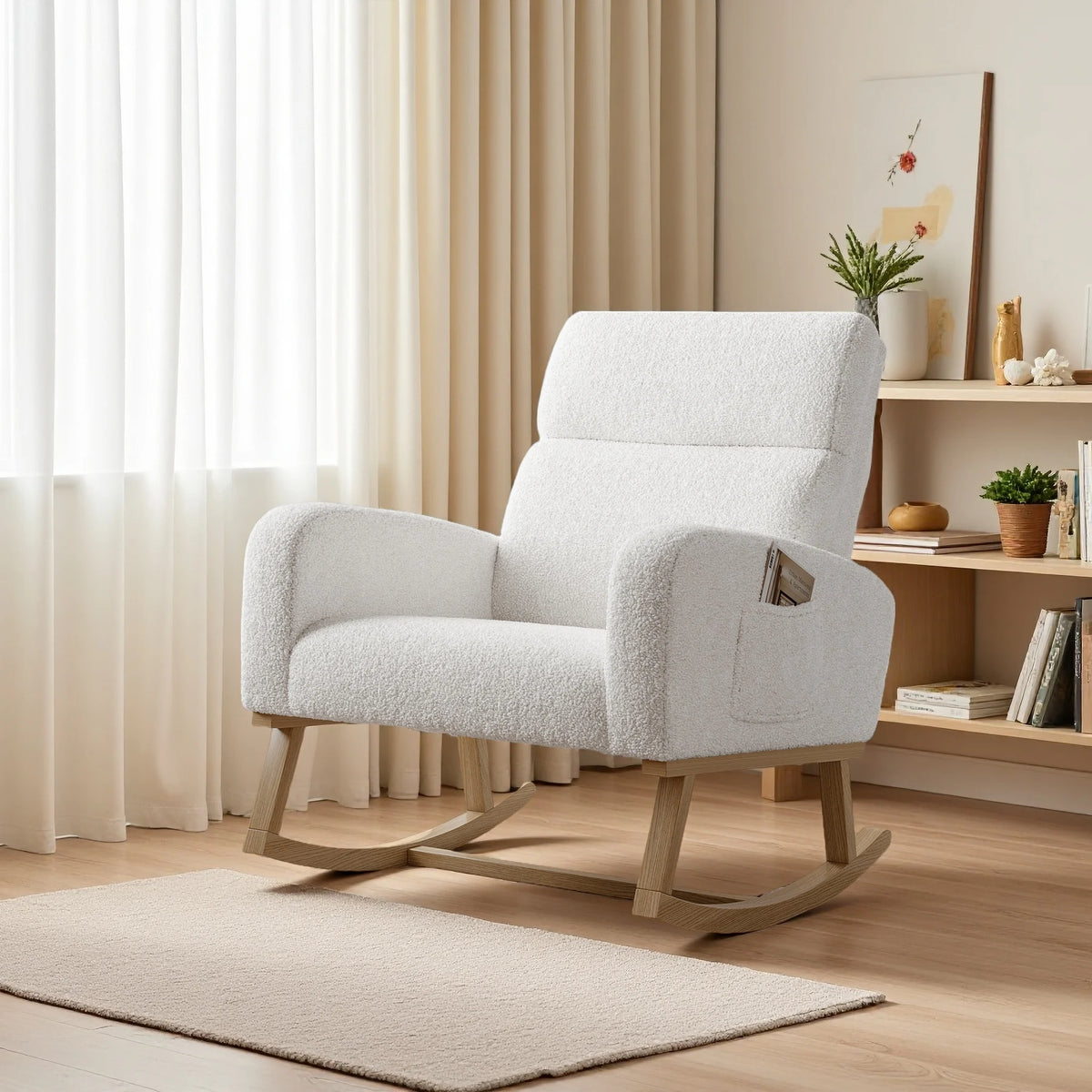 Fauteuil à bascule blanc en teddy Opaline, dossier haut et pieds en bois – photo 2